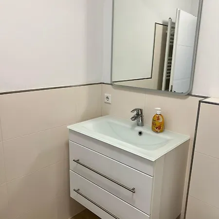 Apartamento Ein Schones Zuhause Fur Monteure *